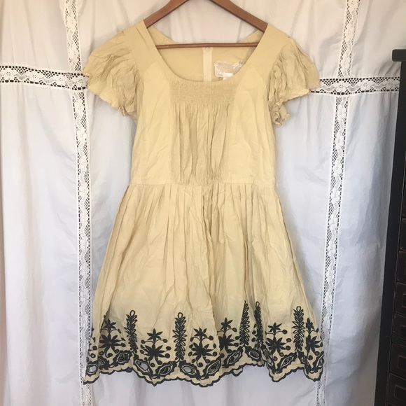 Anthropologie Dresses & Skirts - Anthropologie Nick & Mo Midi Dress